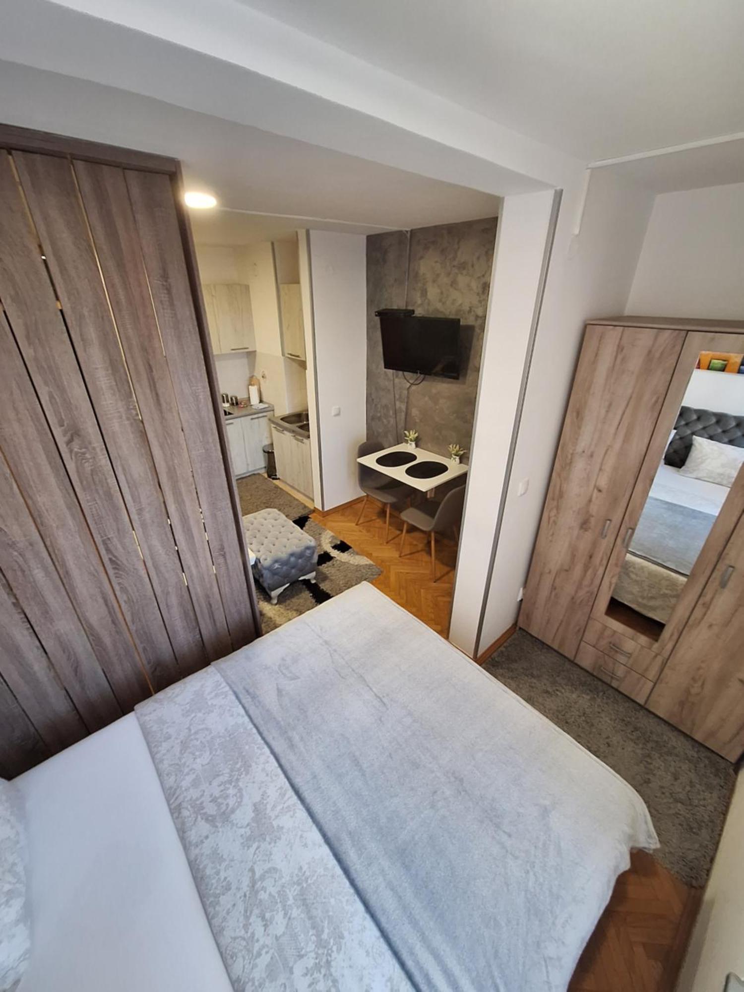 Dado Apartman Apartamento Kraljevo Exterior foto